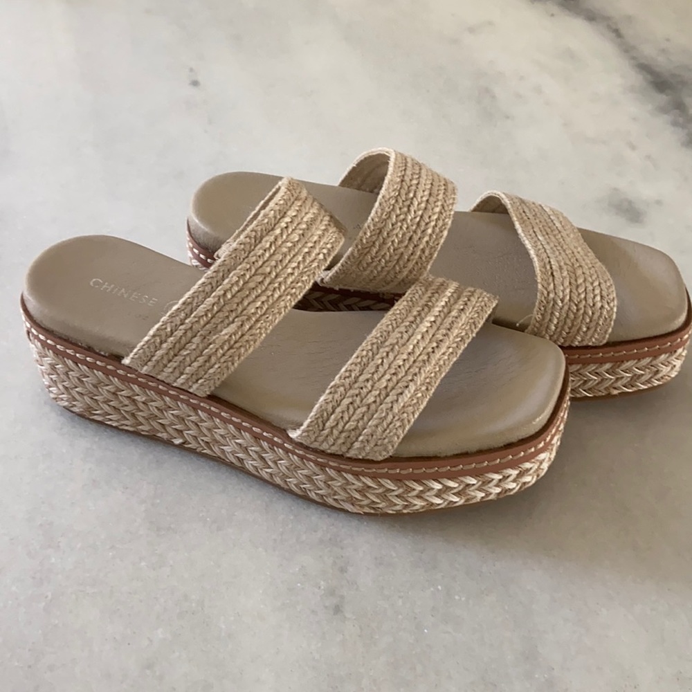 Chinese Laundry platform sandals size 5